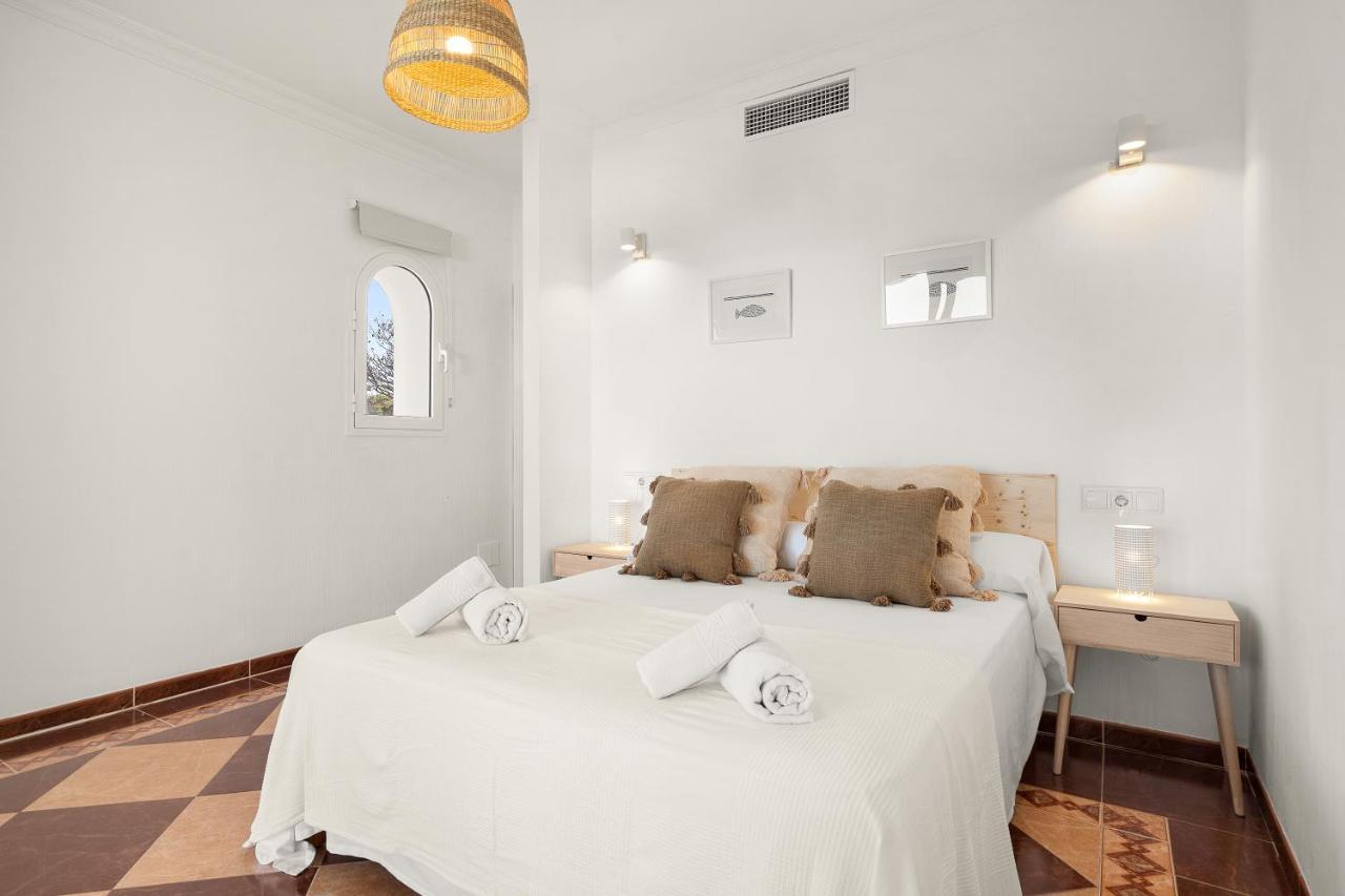 Punta Prima Apartments Exterior photo